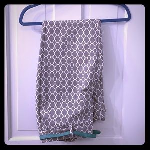 Women’s pants . NWT. Size 4